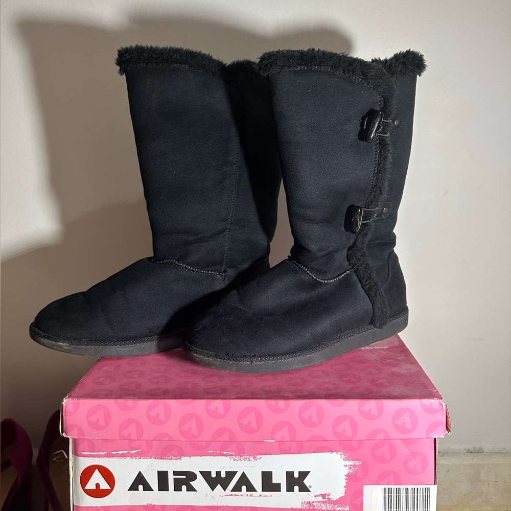 Airwalk Black Boots